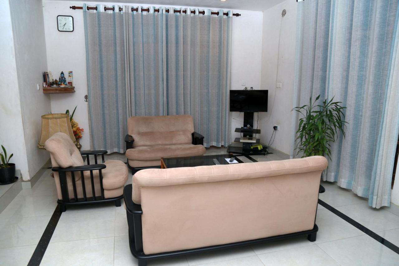 Chathu Holiday Home Kandy Exterior foto