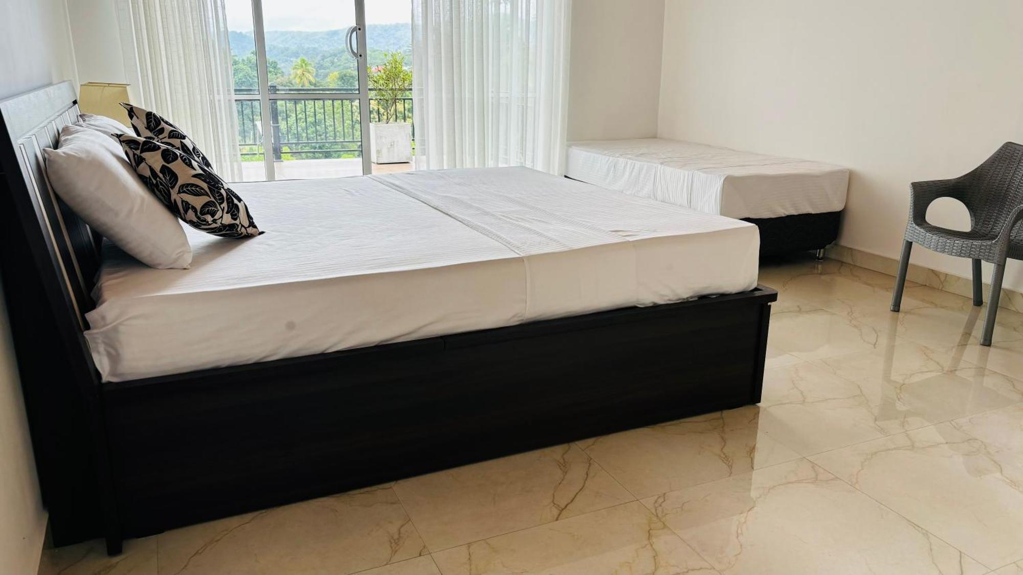 Chathu Holiday Home Kandy Exterior foto